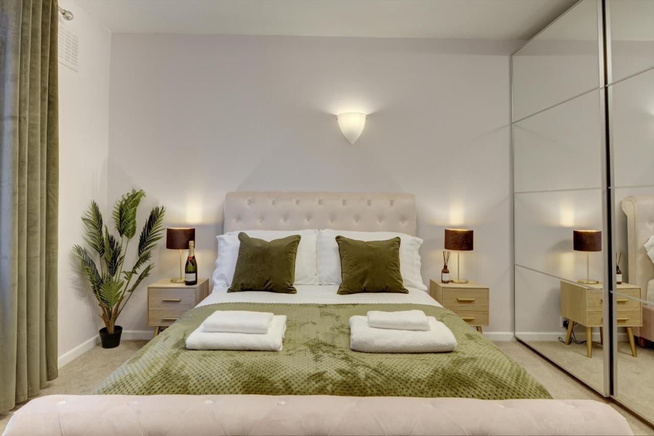 Kist Accommodates - Stylish Headingley Apartment - Parking - 500 Mps Wifi Meanwood Exterior photo